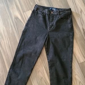 *SOLD* Hollister mom jeans